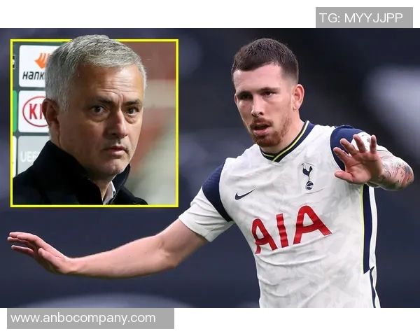 2025年丹麦足球先生候选人揭晓弗罗霍尔特尤尔曼霍伊别尔三人争夺荣耀